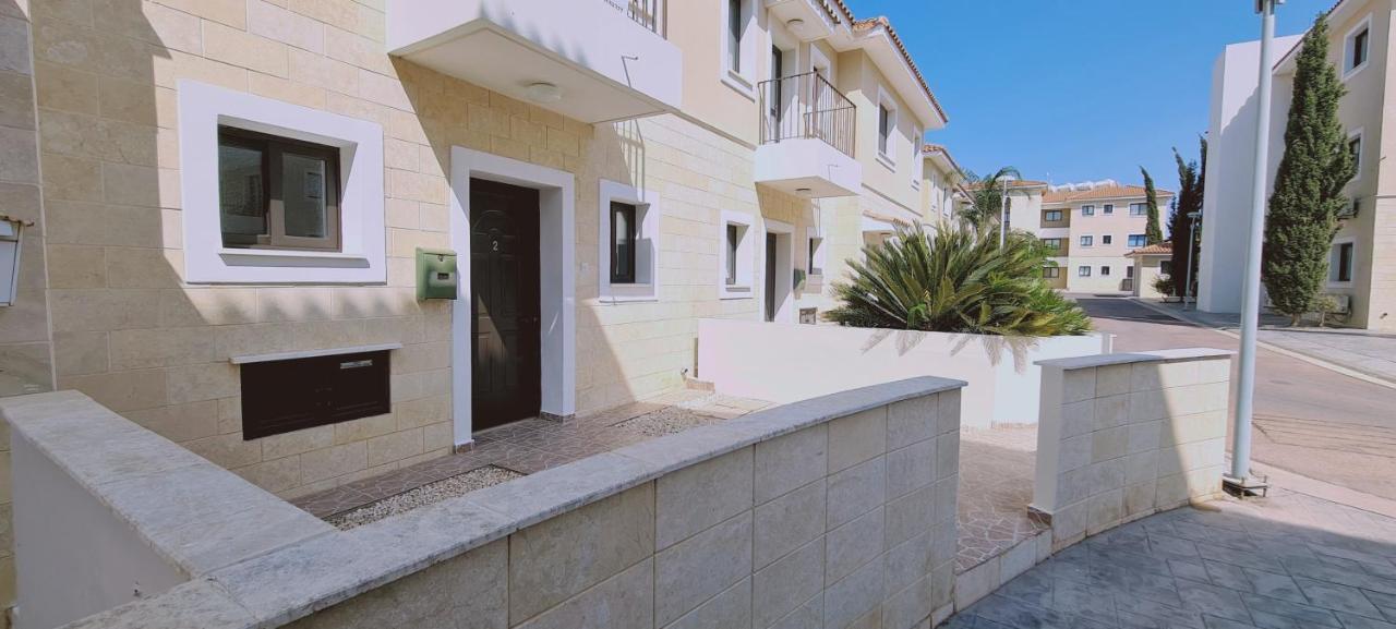 Stay Kyklades Resort & Spa Paralimni Dış mekan fotoğraf